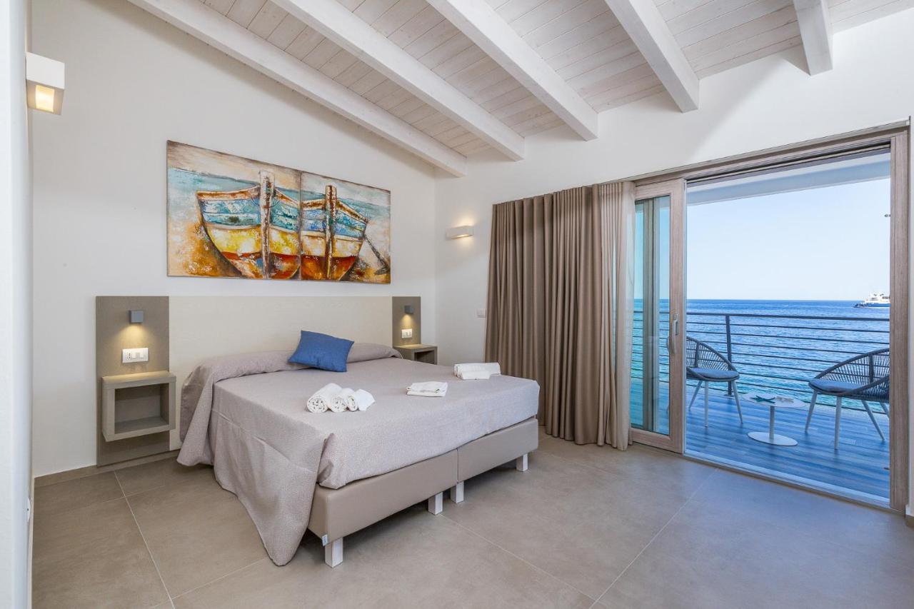 Hotel Caramare كالا غونوني المظهر الخارجي الصورة