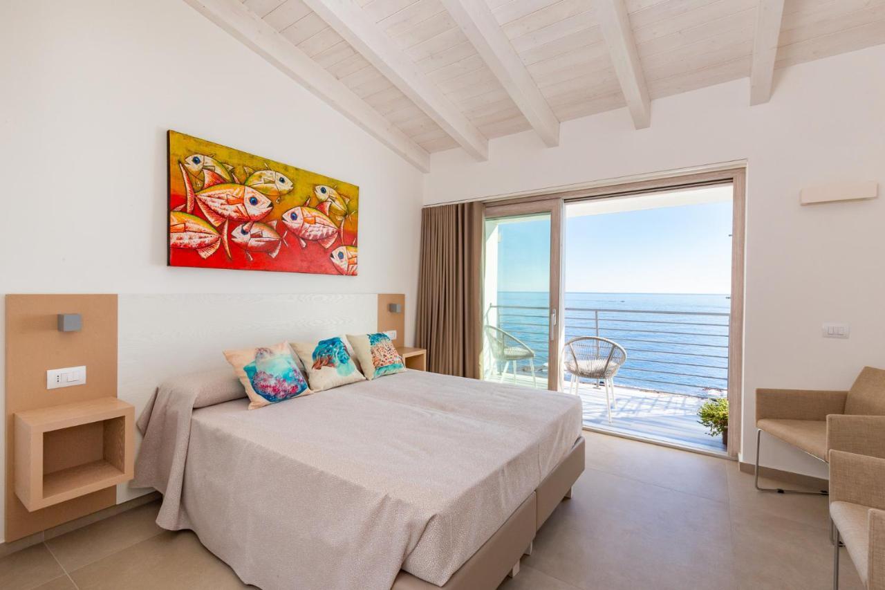 Hotel Caramare كالا غونوني المظهر الخارجي الصورة