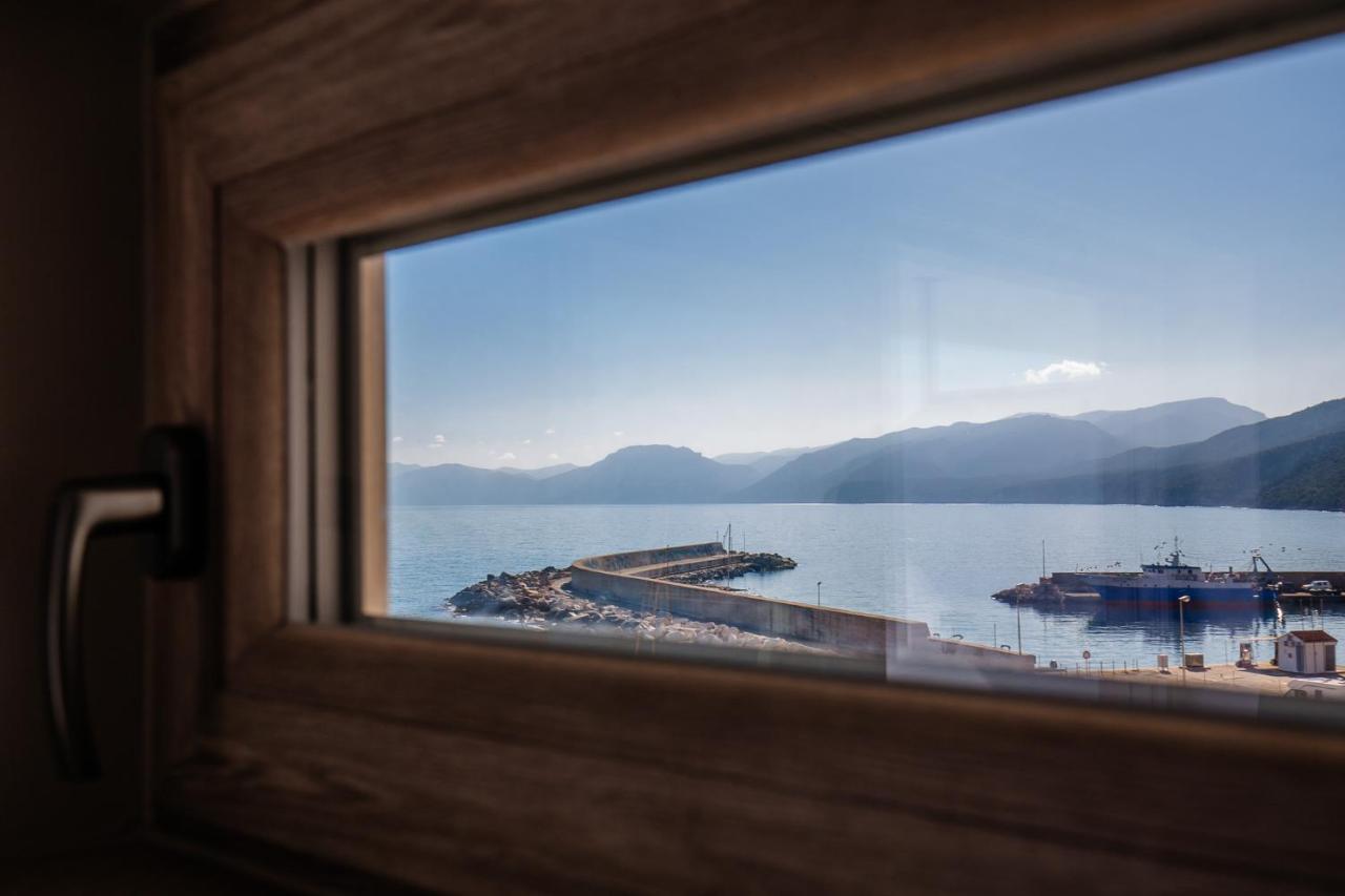 Hotel Caramare كالا غونوني المظهر الخارجي الصورة
