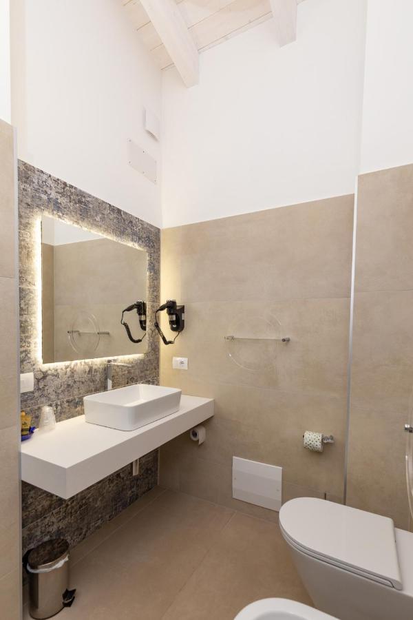 Hotel Caramare كالا غونوني المظهر الخارجي الصورة