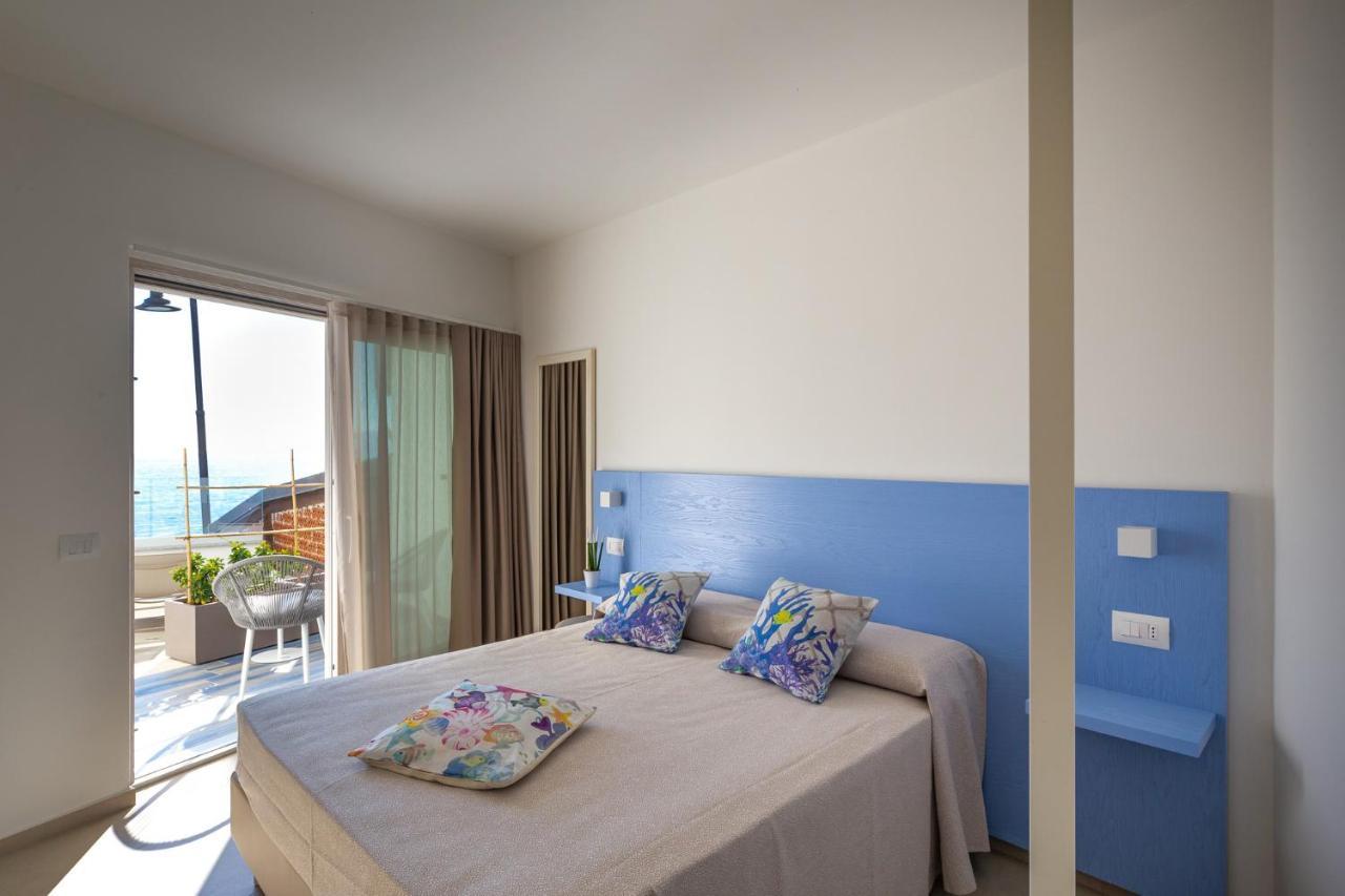 Hotel Caramare كالا غونوني المظهر الخارجي الصورة